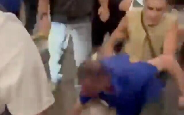 An employee of Egged is attacked by a group at the Jerusalem Central Bus Station on April 20, 2025 (Screen grab from video used in accordance with Clause 27a of the Copyright Law) An employee of Egged is attacked by a group at the Jerusalem Central Bus Station on April 20, 2025 (Screen grab from video used in accordance with Clause 27a of the Copyright Law)