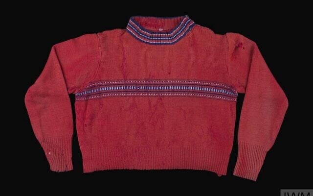 Child's jumper (sweater) belonging to  Jochewet 'Jock" Heiden (née Heidenstein). Her parents bought the same jumper for her and her two younger sisters. (Copyright: © Imperial War Museums, image EPH 3909.)