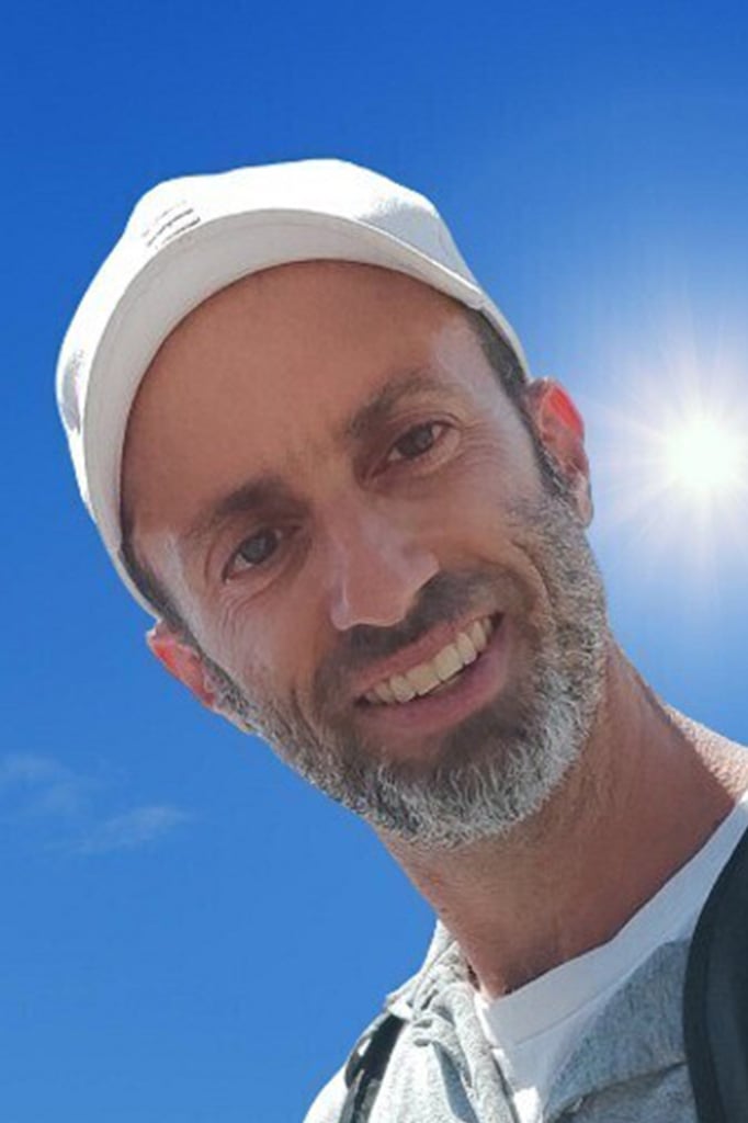 Zev Stub Zev Stub
