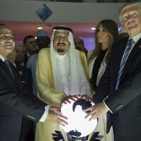 US President Donald Trump (R) and US First Lady Melania Trump (2nd R), posing for a picture with Egyptian President Abdel Fattah el-Sissi (L) and Saudi Arabia's then king Salman bin Abdulaziz al-Saud during the inauguration of the Global Center for Combating Extremist Ideology "Etidal" in Riyadh, May 21, 2017. (BANDAR AL-JALOUD / Saudi Royal Palace / AFP)