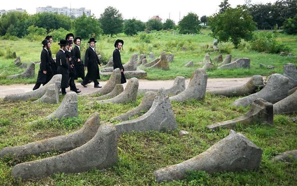 Once a center of Jewish life, Berdychiv’s tiny community struggles amid Ukraine war
