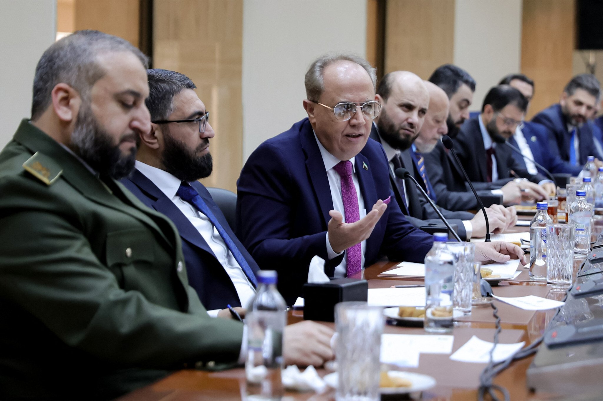 Syria Issues 10-Day Deadline for Armed Groups to Join Defence Ministry