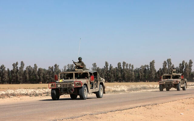 Israeli troops deploy at a position near the southern Israeli border with the Gaza Strip, on May 8, 2025 (Menahem KAHANA / AFP) Israeli troops deploy at a position near the southern Israeli border with the Gaza Strip, on May 8, 2025 (Menahem KAHANA / AFP)
