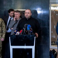 Ukraine's top negotiator and Defense Minister Rustem Umerov (C), next to deputy head of Ukraines military intelligence Vadym Skibitsky (R) and Ukraine Deputy Foreign Minister Sergiy Kyslytsya (3rd L), speaks to journalists after a meeting with the Russian delegates in Istanbul on May 16, 2025. (Kemal Aslan/AFP)