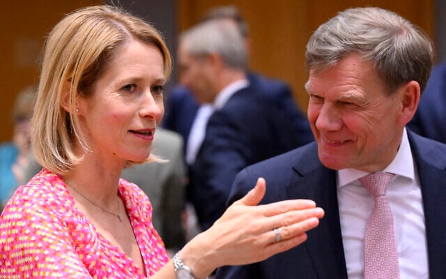 EU foreign policy chief Kaja Kallas (L) speaks with Germany's Foreign Minister Johann Wadephul during a Foreign Affairs Council meeting at the EU headquarters in Brussels, Belgium on May 20, 2024. (JOHN THYS / AFP) EU foreign policy chief Kaja Kallas (L) speaks with Germany's Foreign Minister Johann Wadephul during a Foreign Affairs Council meeting at the EU headquarters in Brussels, Belgium on May 20, 2024. (JOHN THYS / AFP)