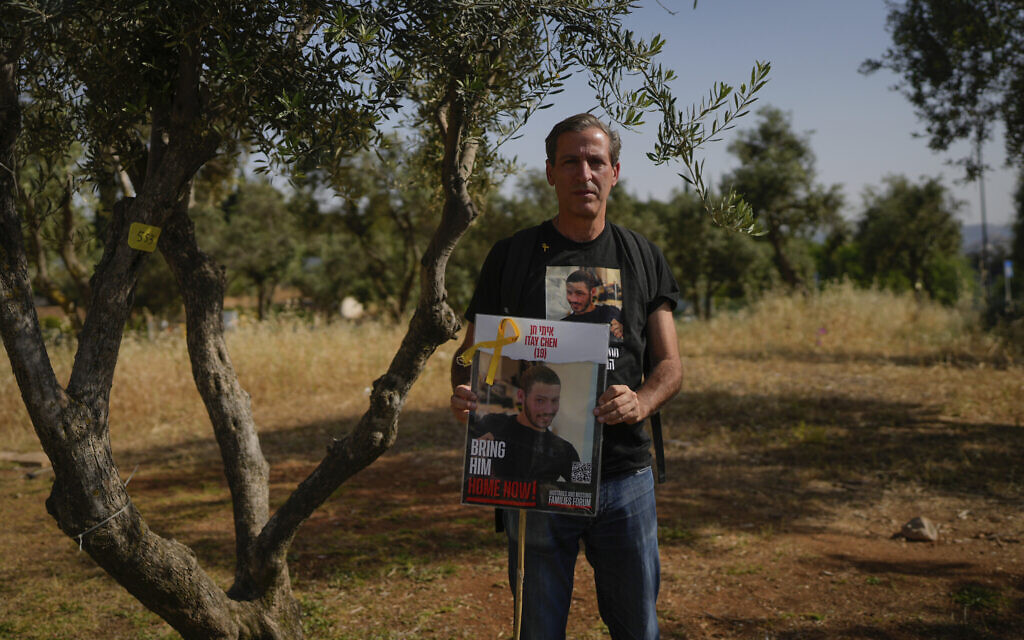 Slain hostage’s dad urges UNSC to condemn Hamas, uphold missing persons resolution