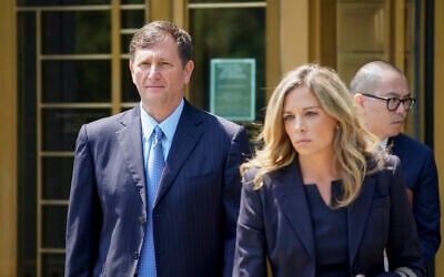 Alexander Mashinsky, founder and former chief executive of the failed cryptocurrency lending platform Celsius Network, leaves Manhattan federal court with his legal team, July 25, 2023, in New York. (AP Photo/John Minchillo, File)