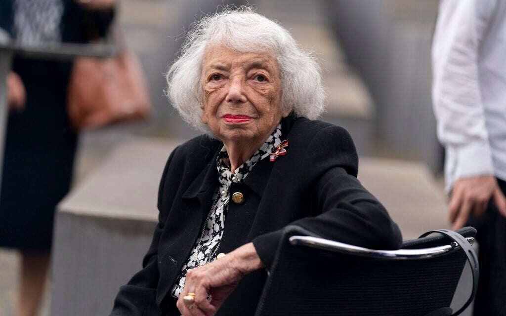 Margot Friedlander, German Holocaust survivor who landed Vogue cover, dies at 103