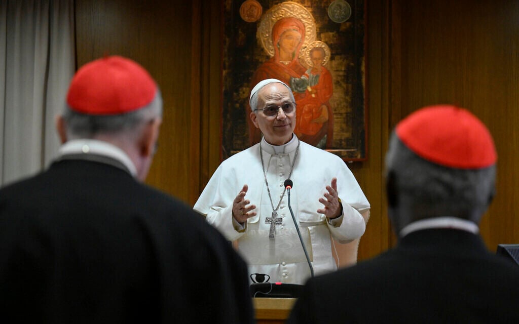 Pope Leo XIV lays out his vision and identifies AI as a main challenge for humanity