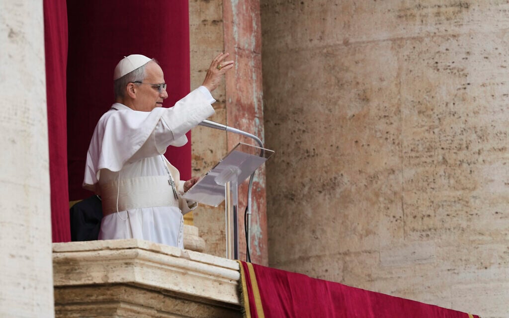 In first Sunday blessing, Pope Leo XIV calls for Gaza ceasefire, release of hostages