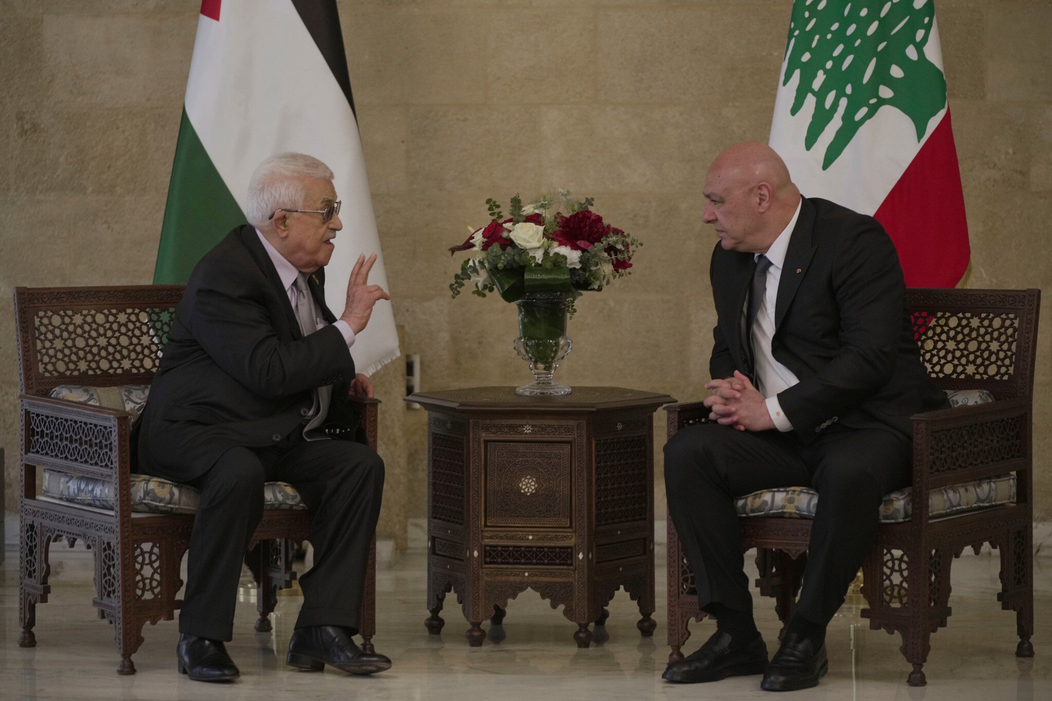 Palestinian, Lebanese Presidents Agree to Disarm Factions, Prevent Attacks from Lebanon