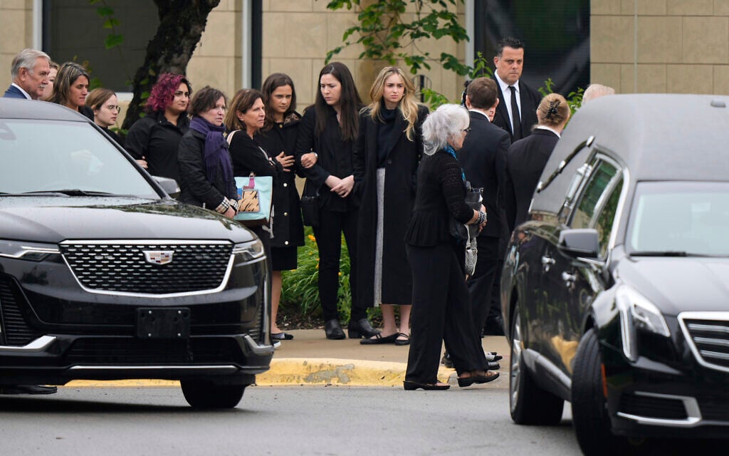 Kansas Jewish community holds funeral for Israeli Embassy staffer slain in DC