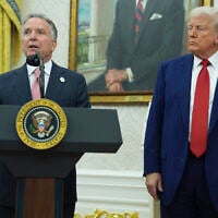 US President Donald Trump, right, and White House special envoy Steve Witkoff, left, May 28, 2025, in the Oval Office of the White House in Washington. (AP Photo/Evan Vucci)