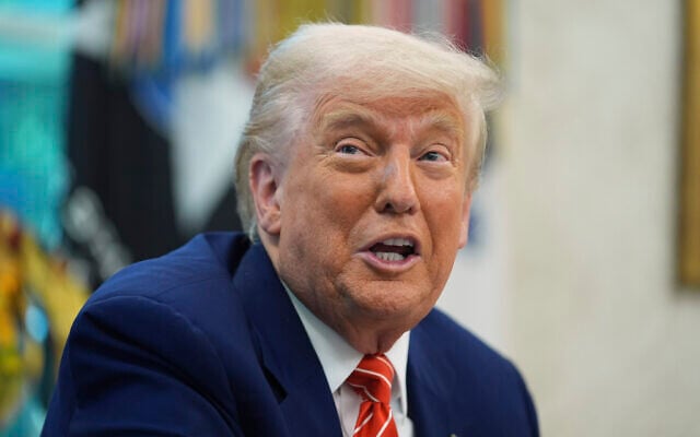 US President Donald Trump speaks during a news conference with Elon Musk in the Oval Office of the White House,May 30, 2025, in Washington. (AP Photo/Evan Vucci)