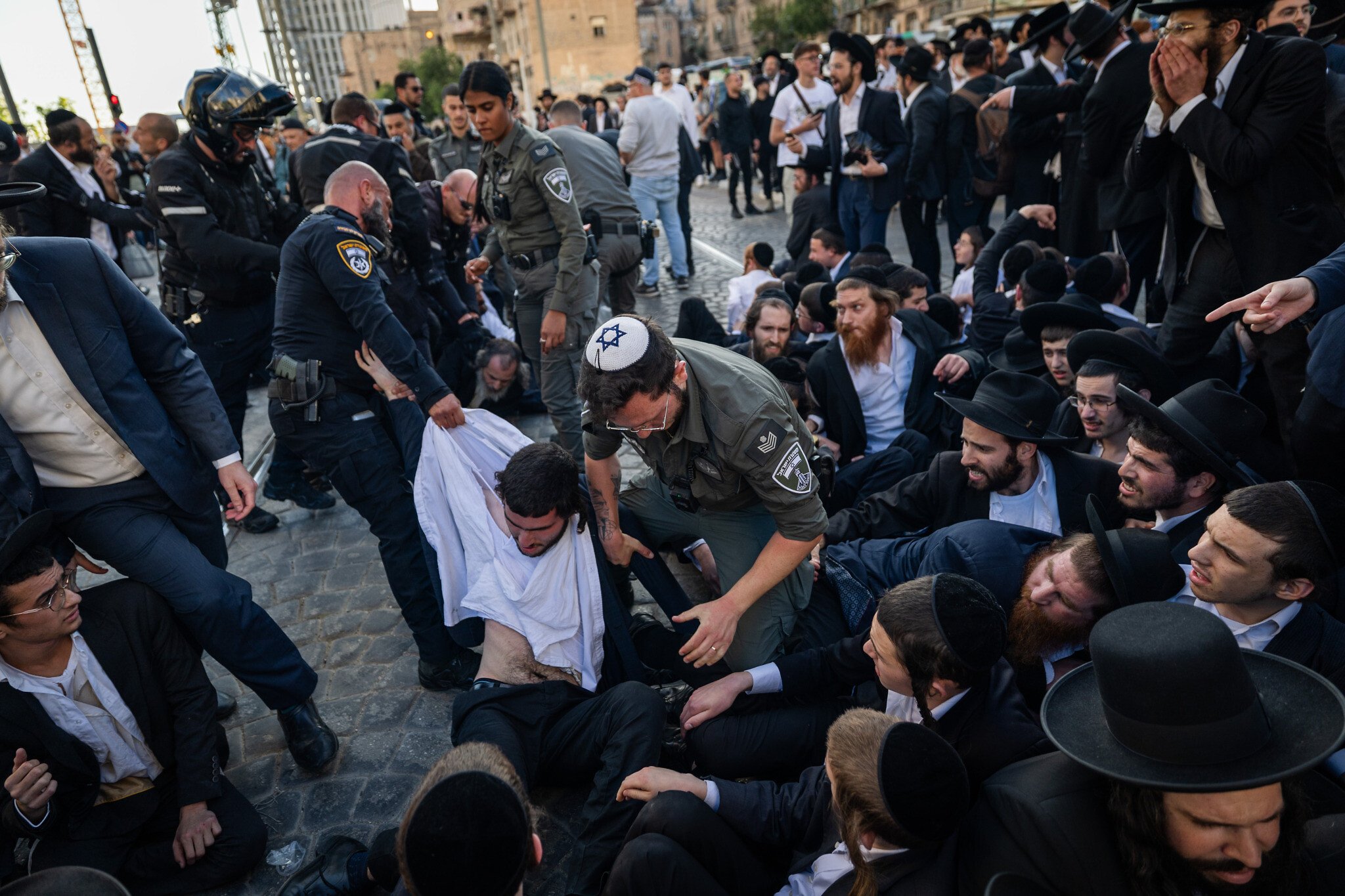 Daily Briefing May 11: Day 583 – Is coalition really in danger over Haredi draft bill?