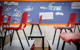 View of an empty classroom at a school in Givatayim, during a teachers' strike, on May 6, 2025. (Miriam Alster/Flash90)