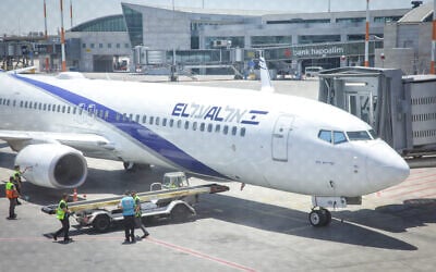 An El Al plane parked at Ben Gurion Airport, May 7, 2025. (Nati Shohat/Flash90)