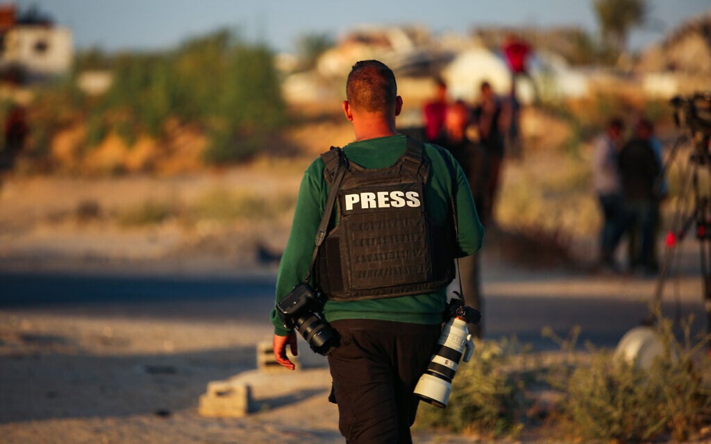 High Court delays Gaza press access hearing for sixth time amid escalating offensive