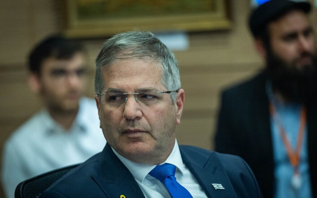 Education minister threatens universities’ funding over student Nakba events