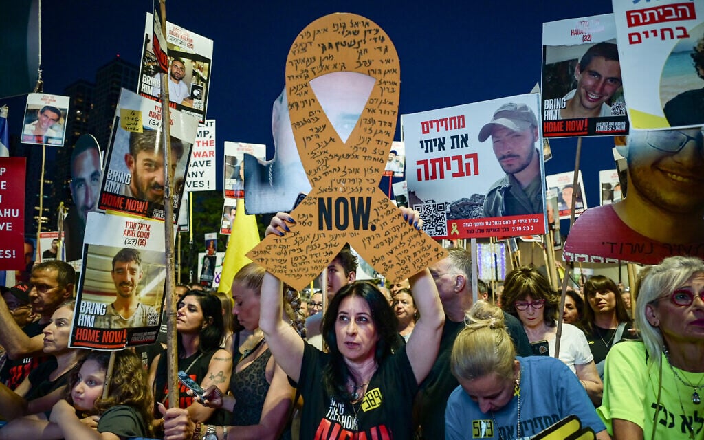 US said pushing 2-month ceasefire deal for 9-10 hostages; Hamas denies this is agreed
