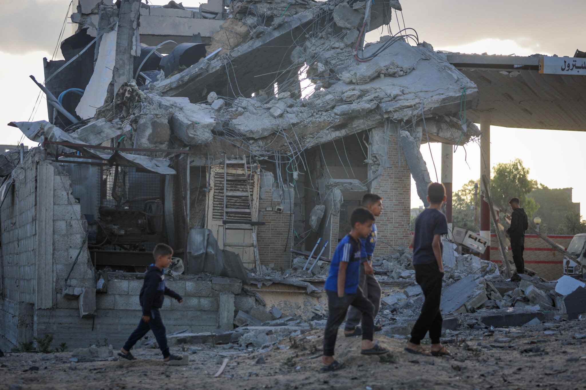 Gaza medics say at least 60 killed over past day as IDF forges ahead with new offensive