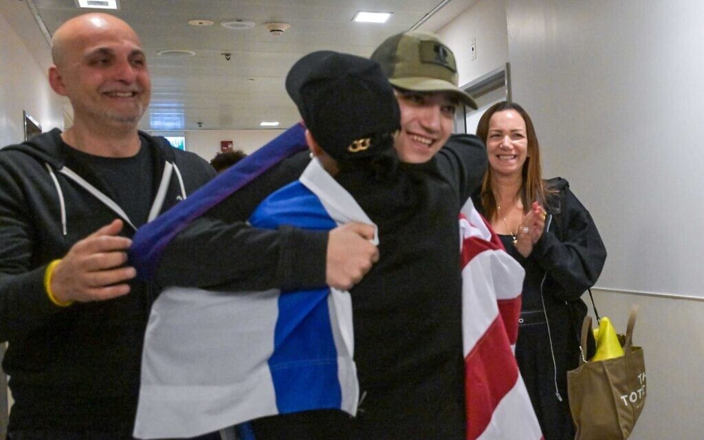 US-Israeli hostage Edan Alexander freed from Hamas captivity, reunites with family