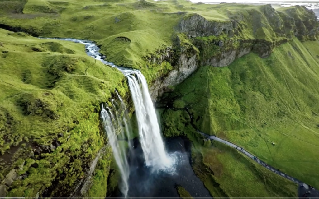 The only Glatt kosher hotel tour experience in Iceland.