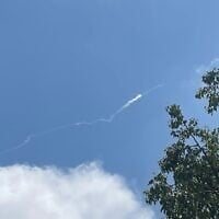 An Arrow 3 interceptor is launched over central Israel during a ballistic missile attack from Yemen on May 22, 2025. (Courtesy/Etai Davidovich)
