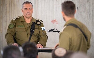 IDF Chief of Staff Lt. Gen. Eyal Zamir meets with reservists at the Tze'elim training base in southern Israel, May 14, 2025. (Israel Defense Forces)