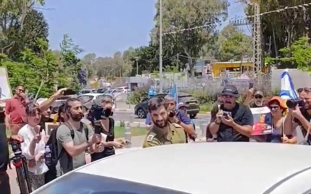 IDF reservist sentenced to 20 days in jail for refusing to serve in Gaza