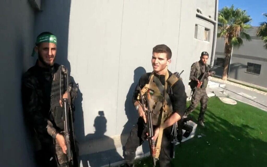 Terrorists took wrong turn trying to reach sensitive intel base on Oct. 7, probe finds