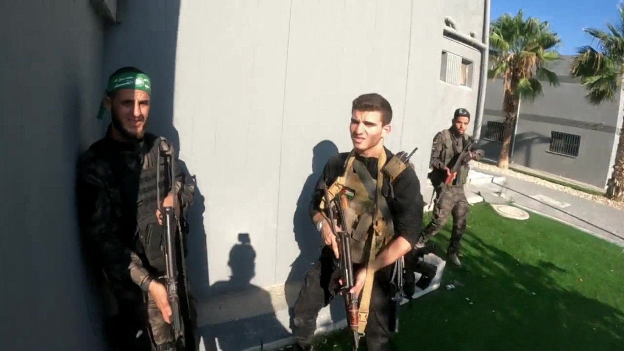 NextImg:Terrorists took wrong turn trying to reach sensitive intel base on Oct. 7, probe finds