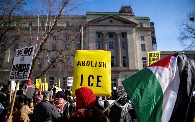 Demonstrators gather for a hearing on the detention of Palestinian activist and Columbia University graduate student Mahmoud Khalil outside the Federal Courthouse in Newark, New Jersey, March 28, 2025. (Eduardo Munoz/Reuters)