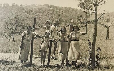 Robert Einstein's family, Nina, Lorenza, Paola, Cici, Seba and Luce in Perugia, Italy, in an undated photo. (Courtesy of Anna Maria Boldrini)