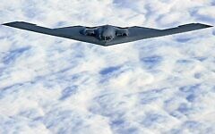 Illustrative: A B-2 Stealth Bomber flies somewhere over the state of Missouri, October 30, 2002. (TIM SLOAN / AFP)