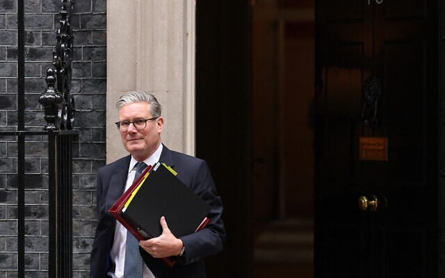 Britain's Prime Minister Keir Starmer leaves 10 Downing Street in central London on June 4, 2025 (Adrian DENNIS / AFP)