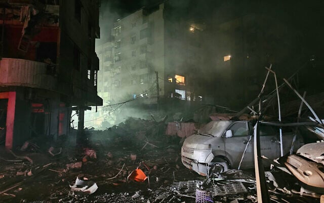 Damaged buildings, vehicles and debris are seen in the aftermath of an Israeli airstrike that targeted Hezbollah facilities in the southern suburbs of Beirut on June 6, 2025. (Photo by AFP) Damaged buildings, vehicles and debris are seen in the aftermath of an Israeli airstrike that targeted Hezbollah facilities in the southern suburbs of Beirut on June 6, 2025. (Photo by AFP)