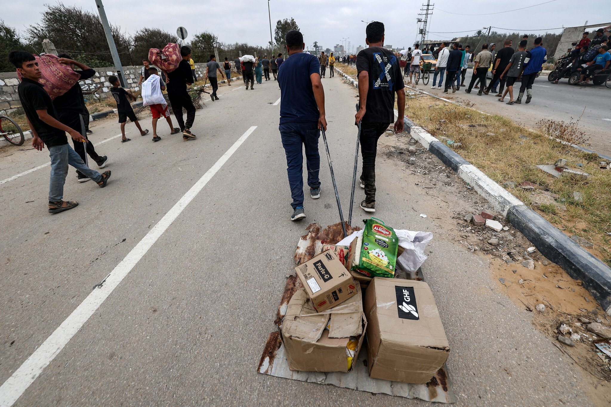 4 said killed by Israeli fire near Gaza aid site; IDF says it only fired warning shots