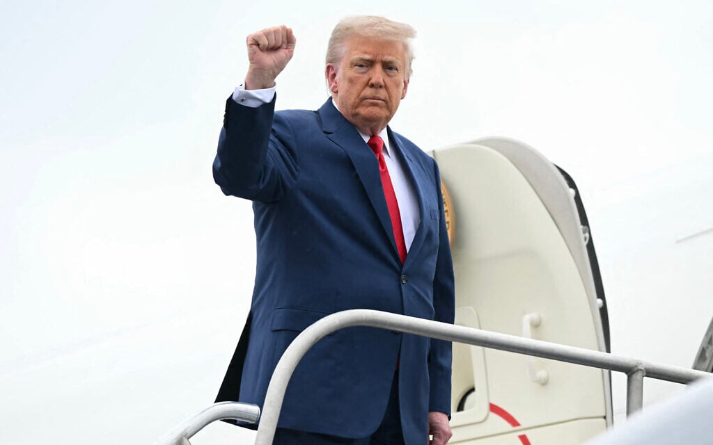 AFP__20250608__49ME7GJ__v1__HighRes__UsPoliticsTrump-e1749444561287-1024x640.jpg