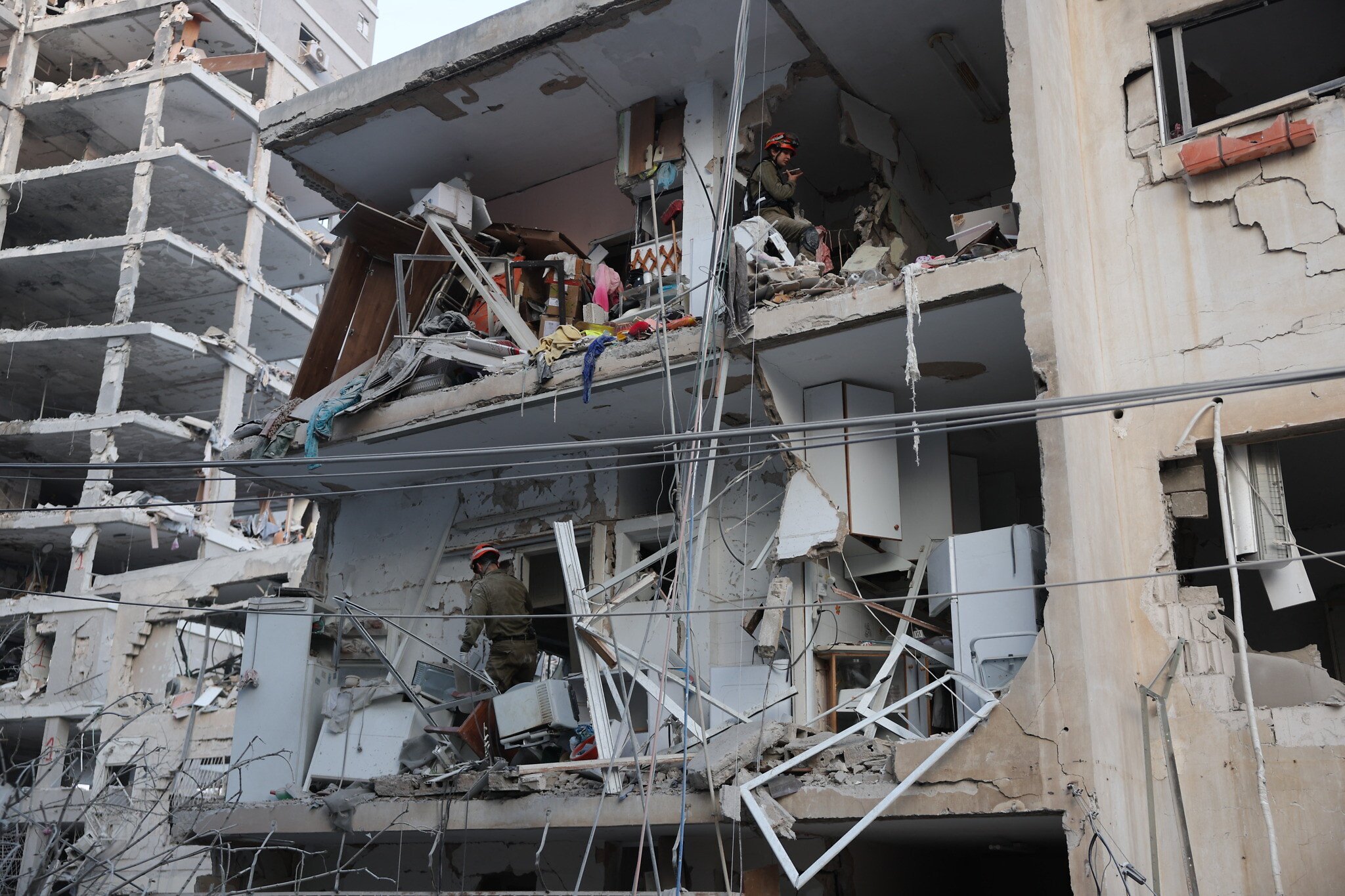NextImg:6 dead, including 2 children, in Iranian missile strike on Bat Yam apartment building