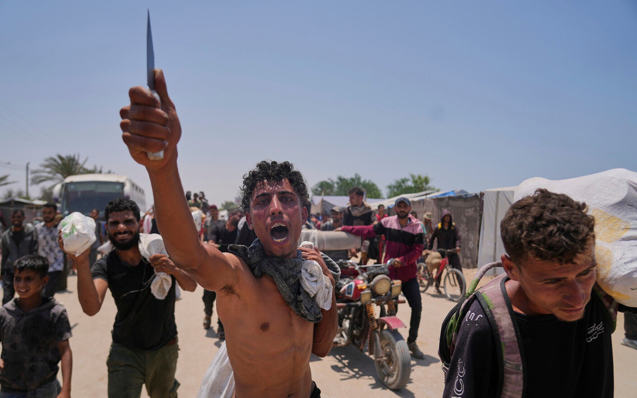 NextImg:Hamas police says it killed 12 members of Gaza’s Israeli-backed Abu Shabab militia