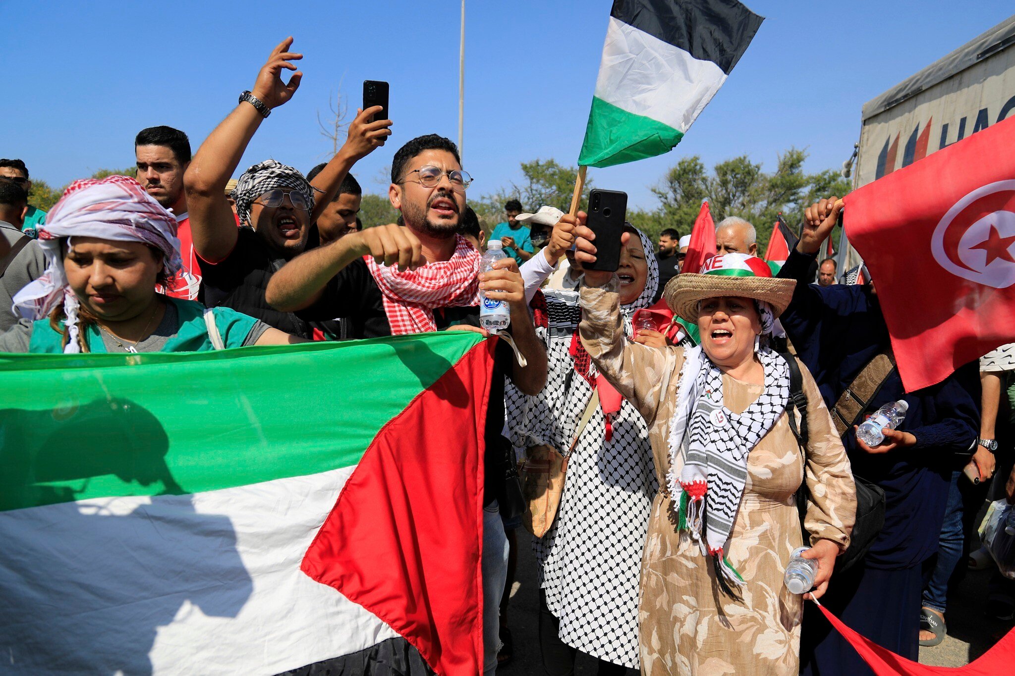 Egypt Detains Over 200 Activists Planning Gaza Border March