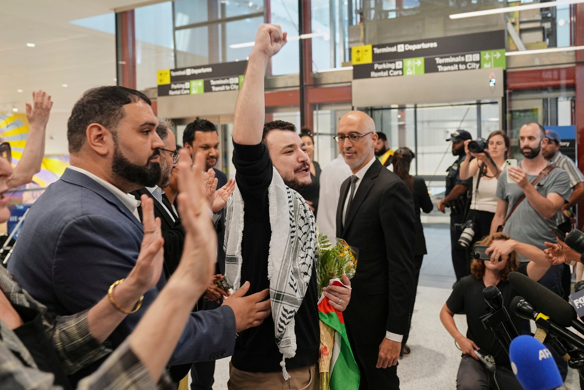 Mahmoud Khalil resumes pro-Palestinian activism, appears at NYC rally