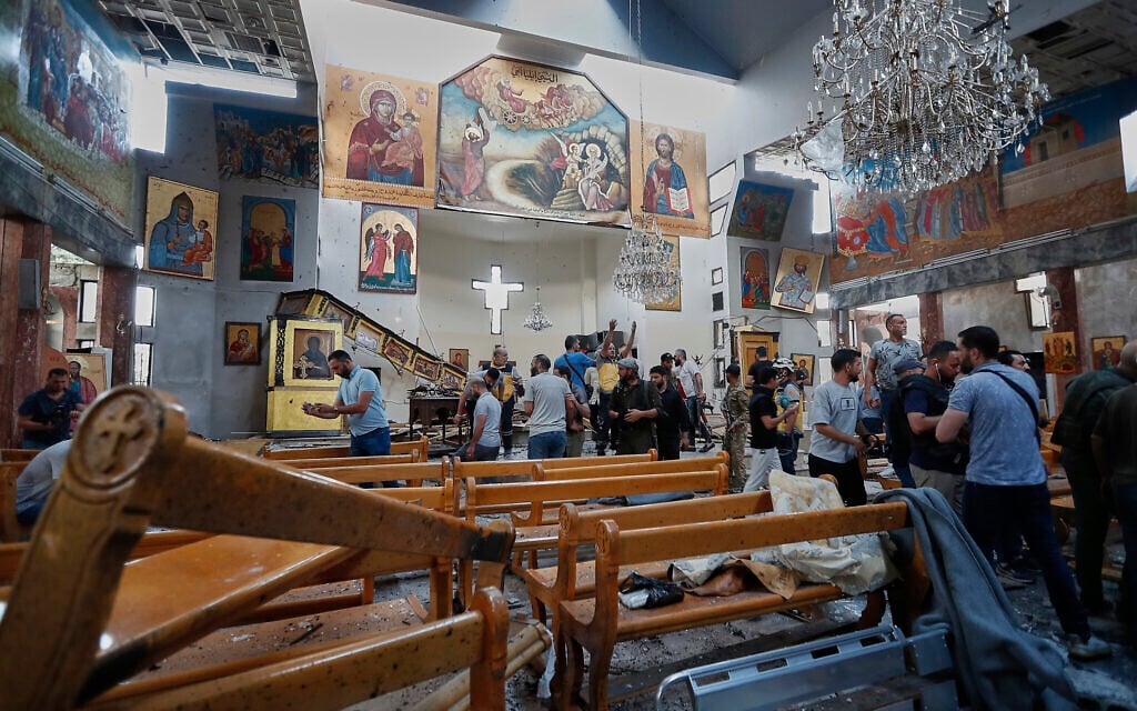 Suicide bomber kills at least 20 in Syrian church near Damascus