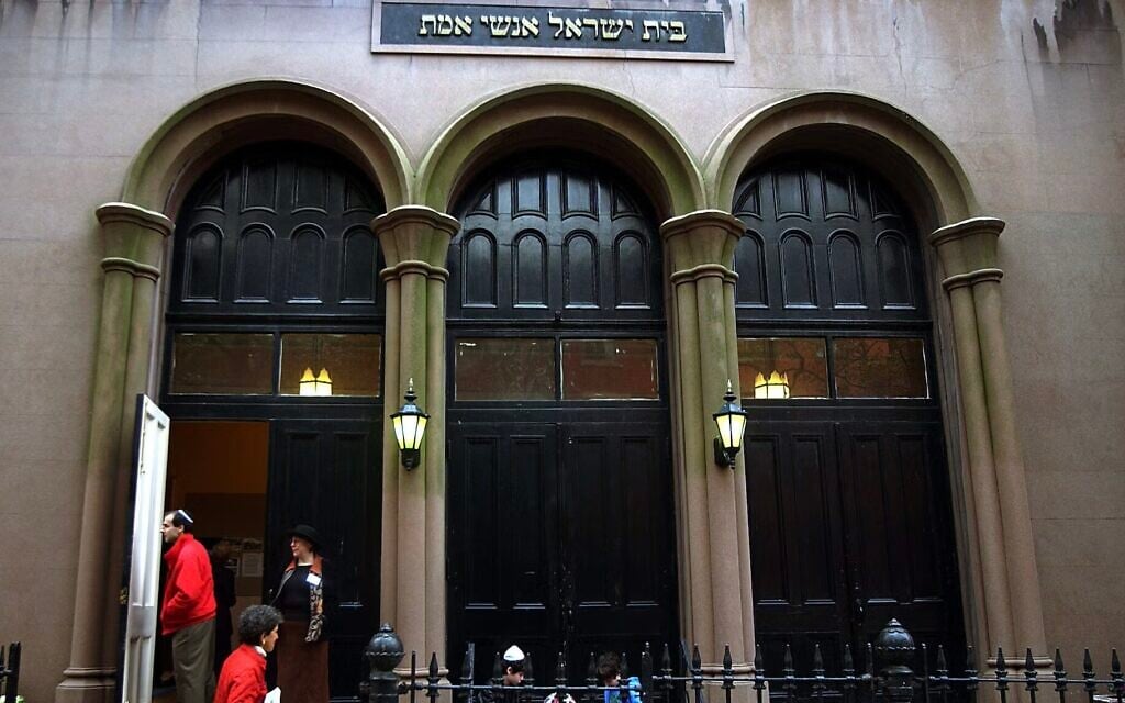Brooklyn Pride interfaith service nixed over shul’s ‘public alignment with pro-Israel positions’