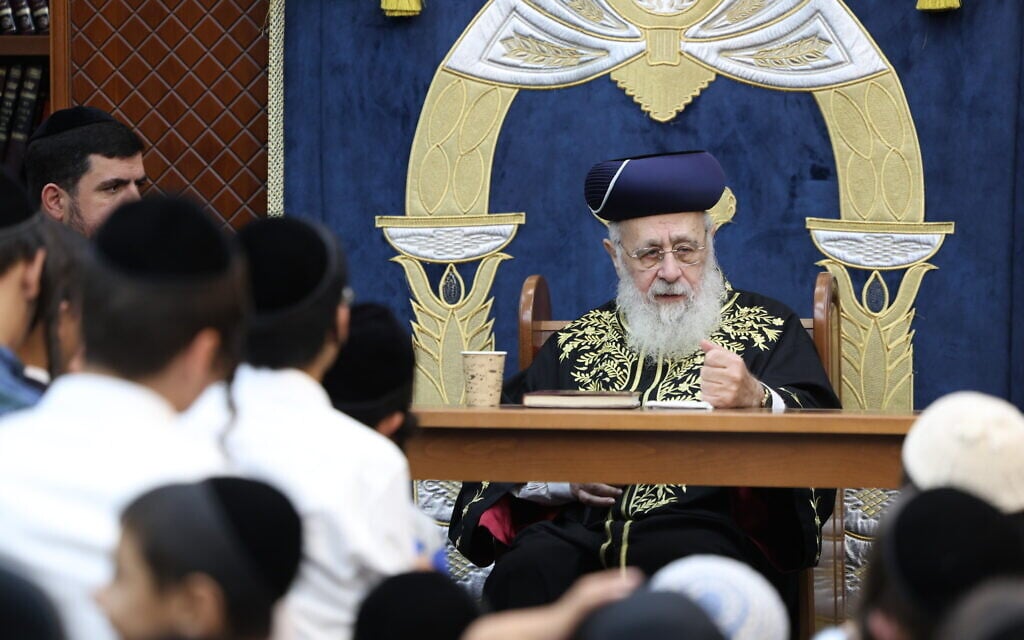 Shas spiritual leader links death of troops in Gaza to students’ neglect of Torah