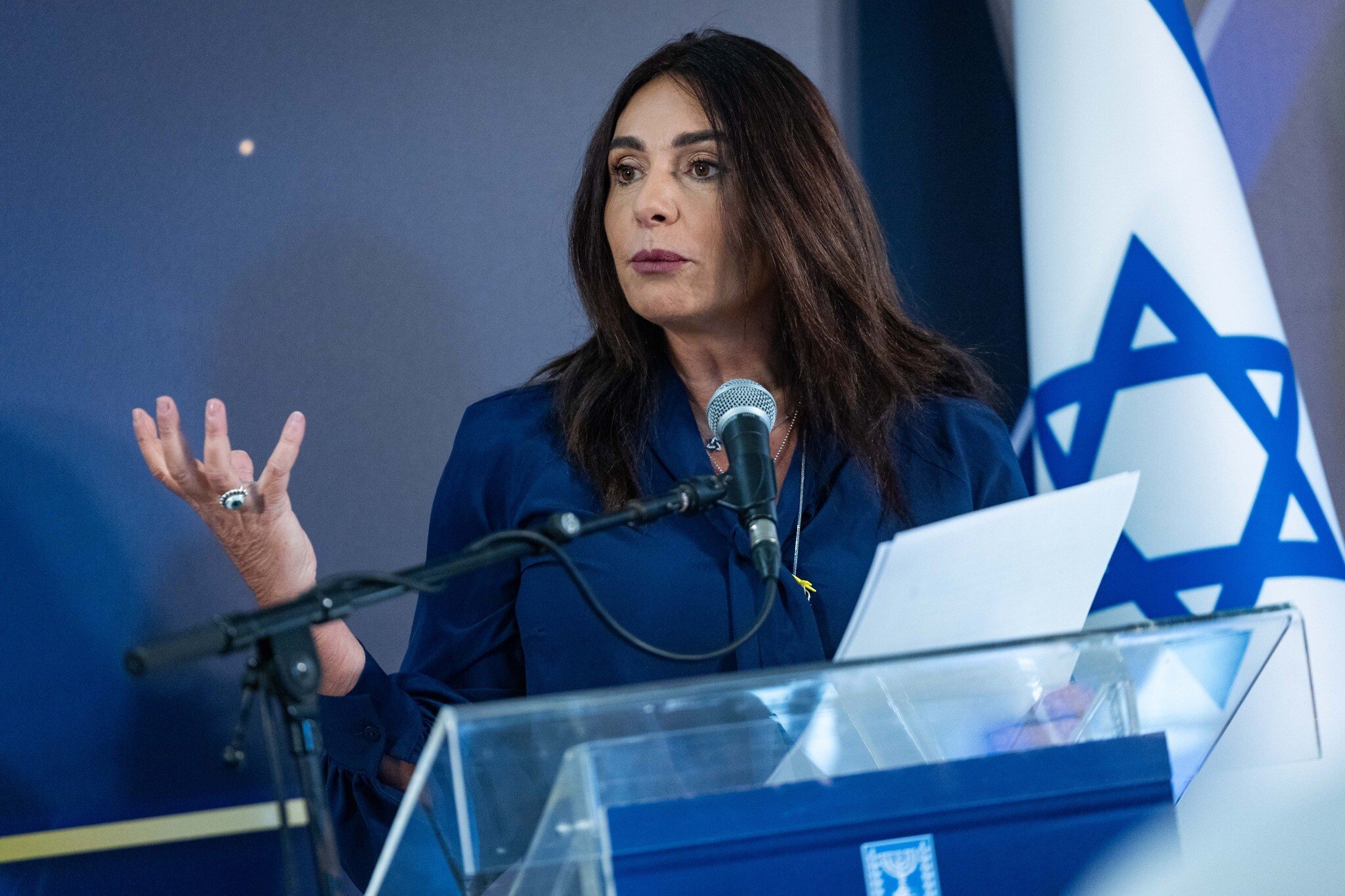 Israelis stranded abroad should ‘enjoy’ extra away time, transport minister says