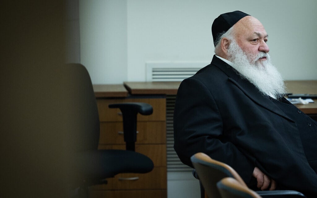 UTJ’s Goldknopf resigns from cabinet after Knesset fails to pass dissolution bill