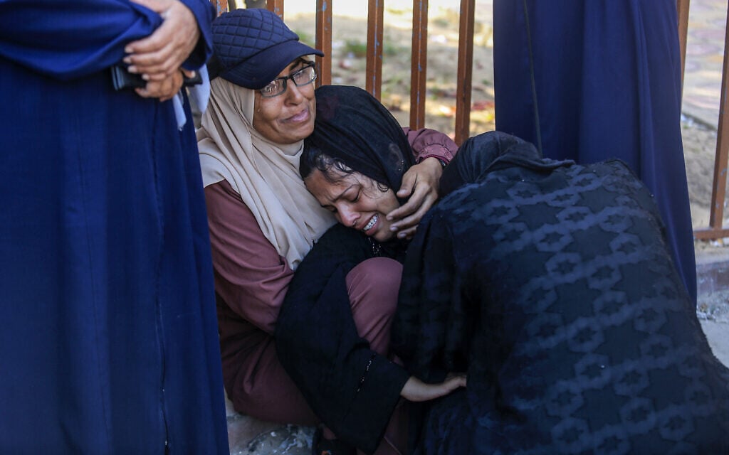 Palestinians mourn those killed in an Israeli airstrike outside the Nasser Hospital in Khan Younis, in the southern Gaza Strip, June 7, 2025 (Abed Rahim Khatib/Flash90(