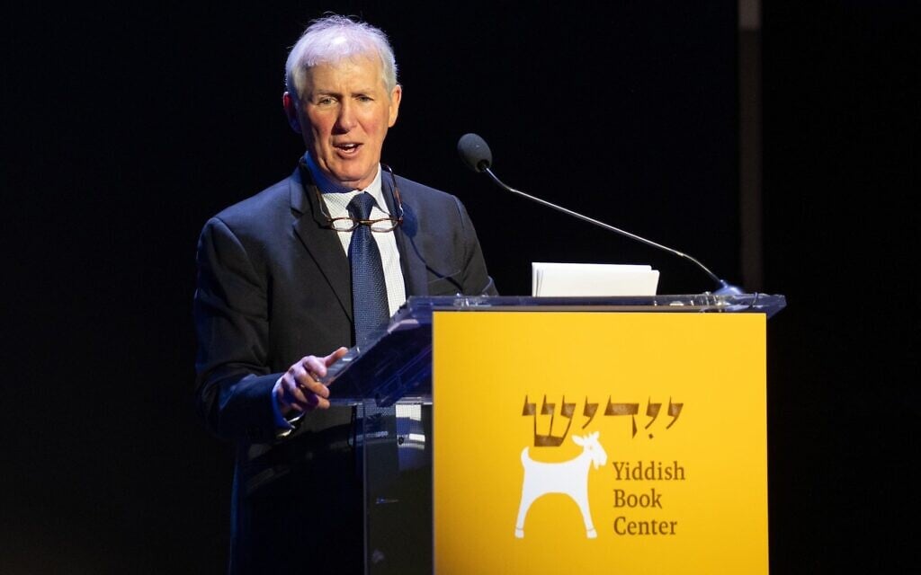 Aaron Lansky built a home for 1.5 million Yiddish books. Now he’s handing over the keys